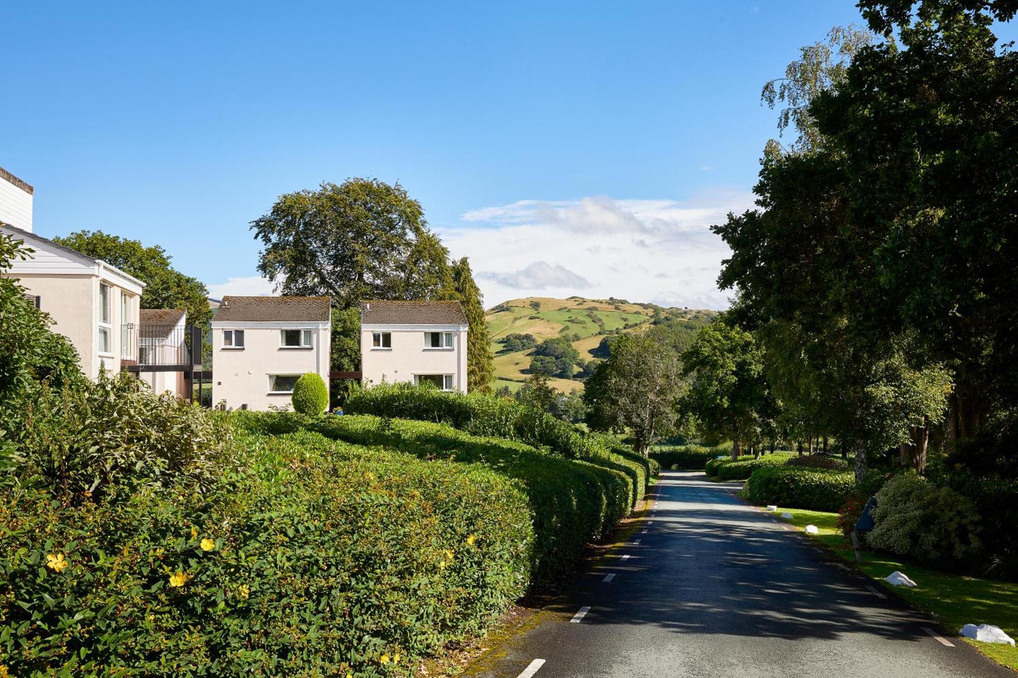 Macdonald Plas Talgarth Resort Pennal Exterior photo